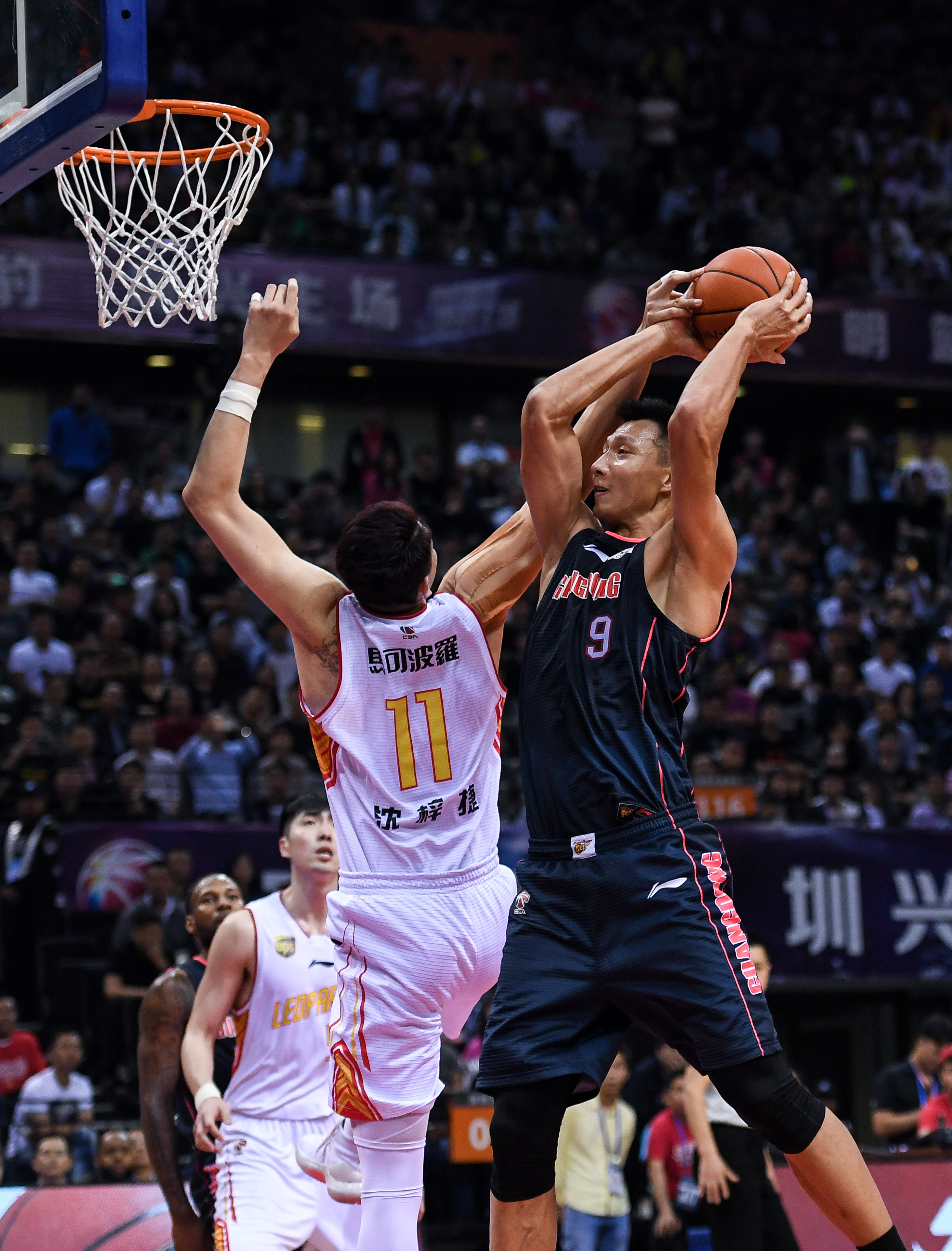 中的设计尤 中的设计尤