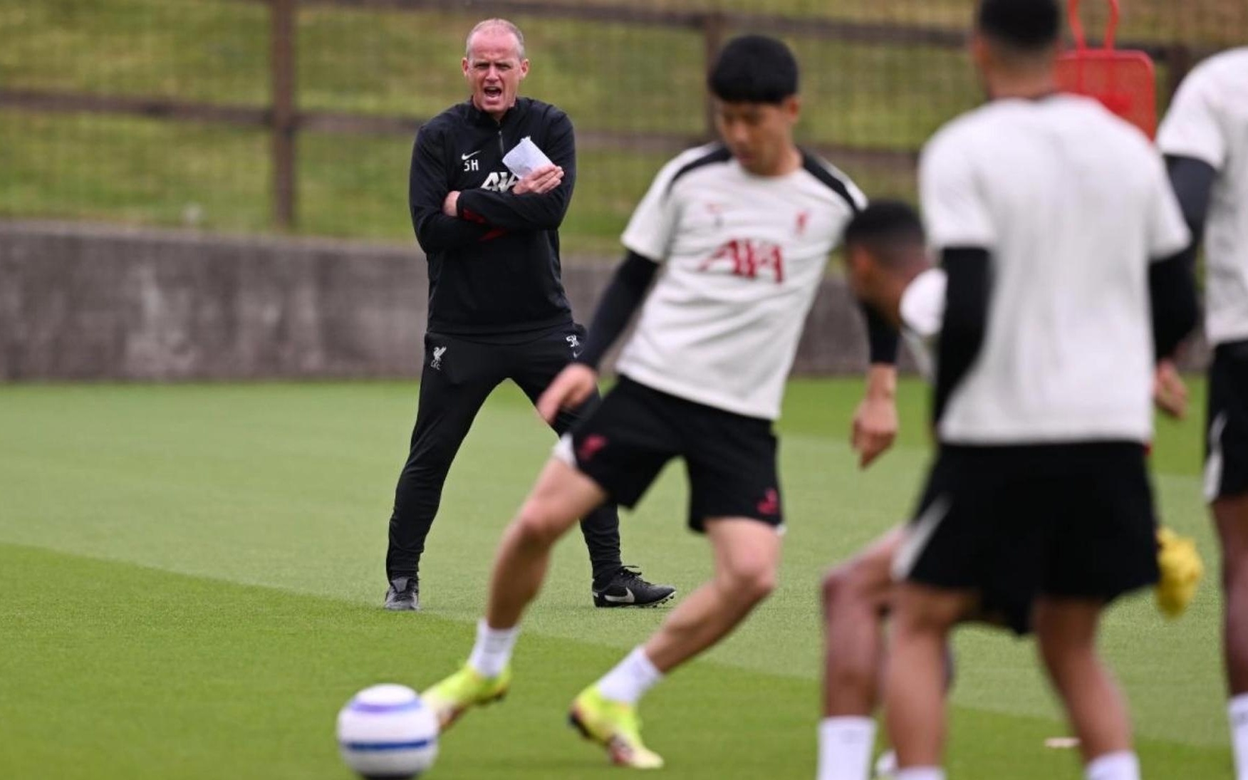 持续保持竞 持续保持竞