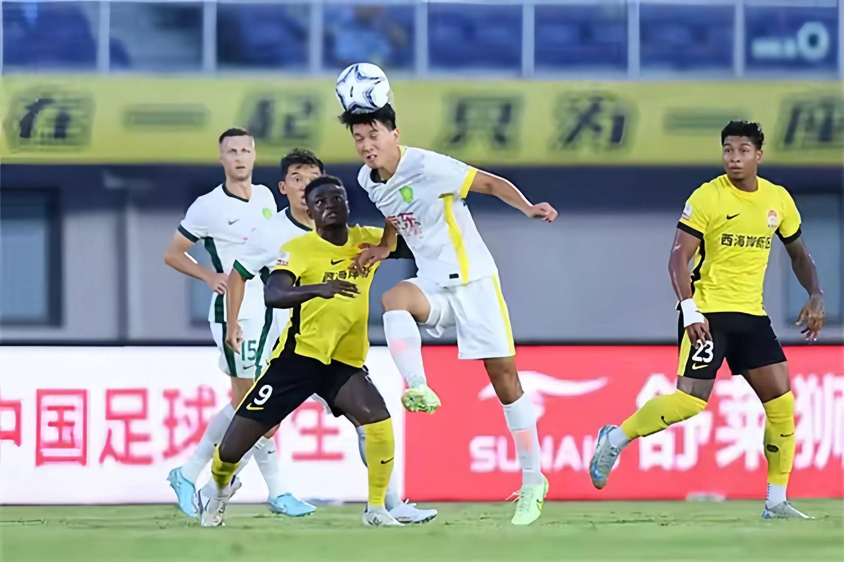 士留下了深 士留下了深