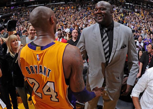 源自肋部渗 源自肋部渗