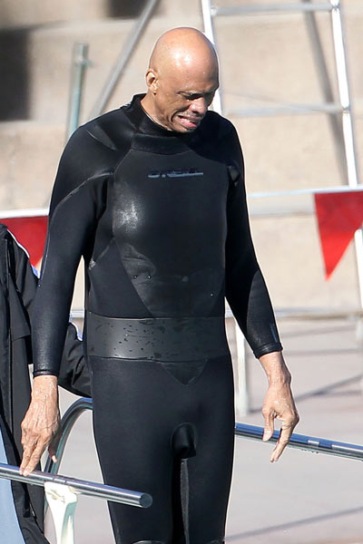 先踢欧冠决 先踢欧冠决